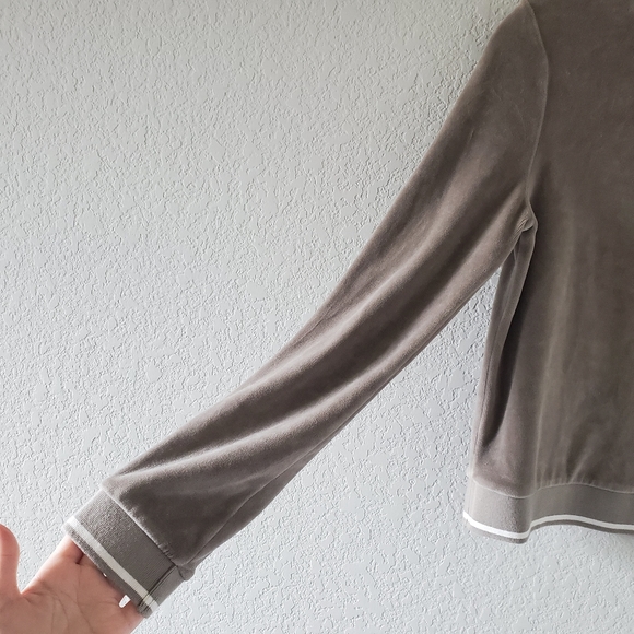 BDG penelope super soft velour pullover top - Picture 5 of 10